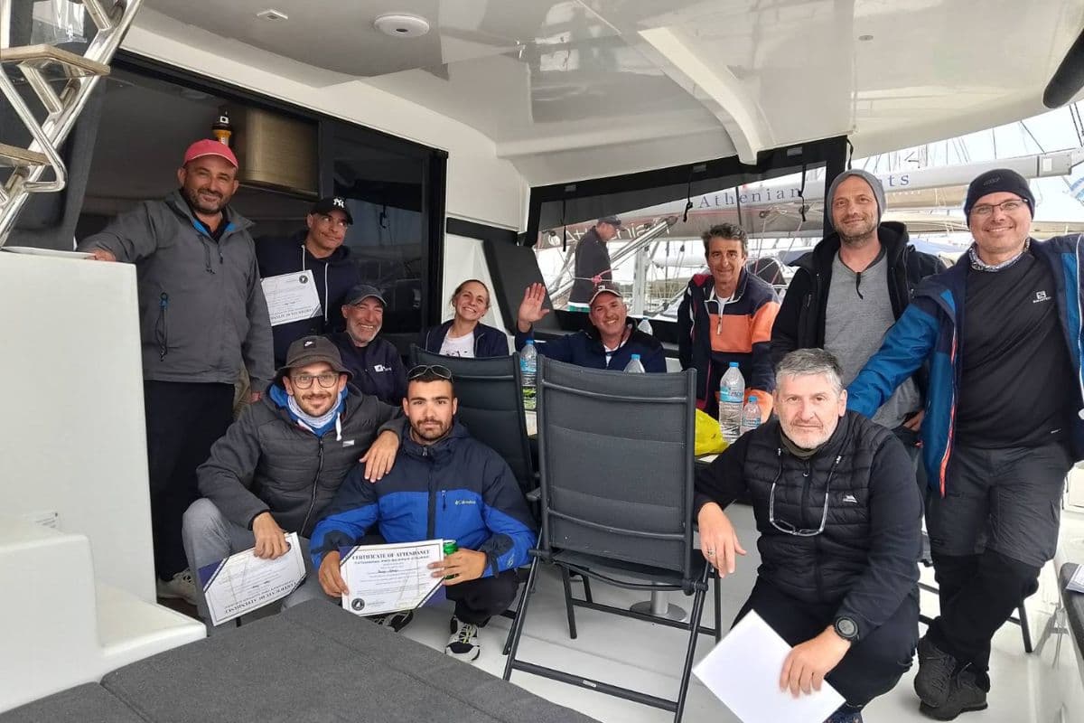 The first circle of the Catamaran Pro Skipper Course was succesfully completed.