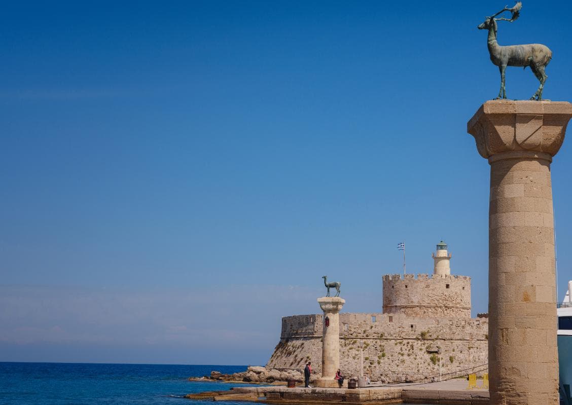 travel-to-greece-mediterranean-islands-rhodes-2025-01-16-09-32-04-utc.jpg