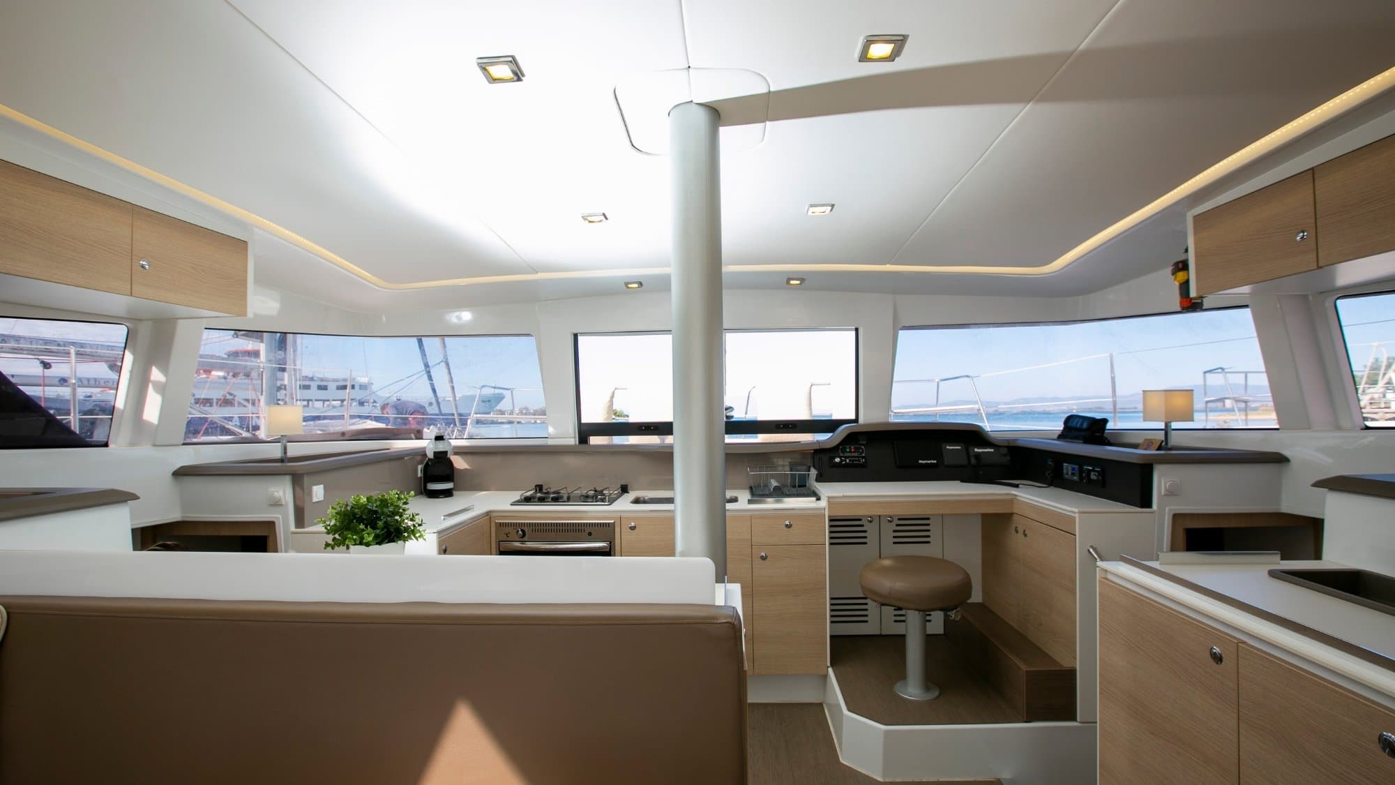 bali 4.1 kitchen.jpg