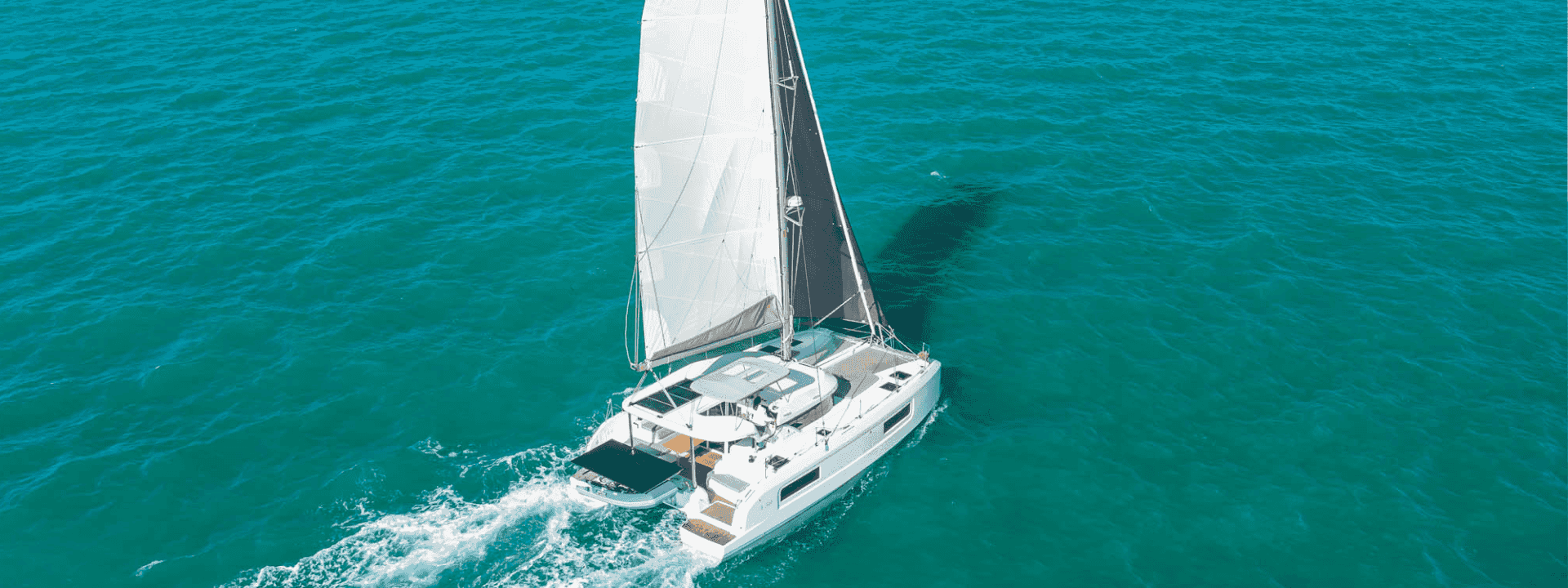 catamaran-lagoon-38-slider-52.png